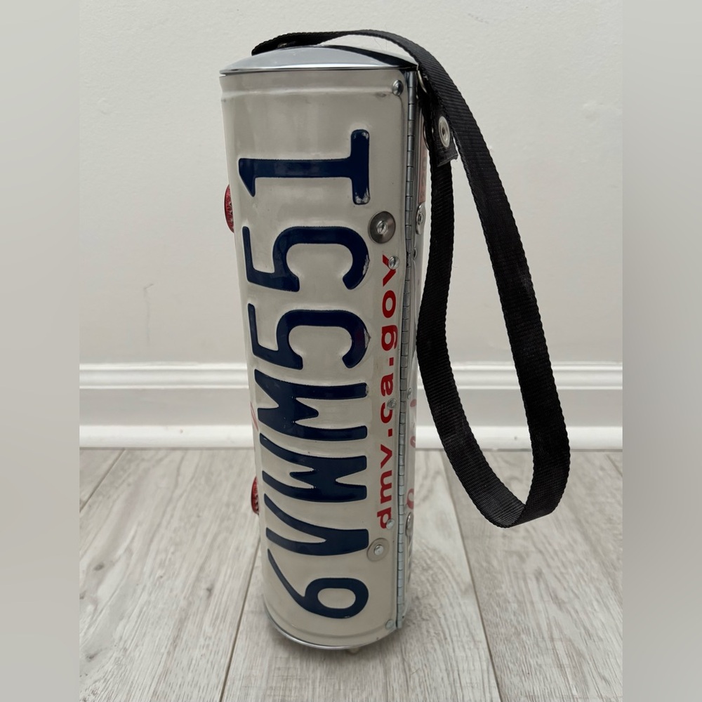 Little Earth California License Plate Wine Bottle Bag with Removable Strap - Picture 3 of 10